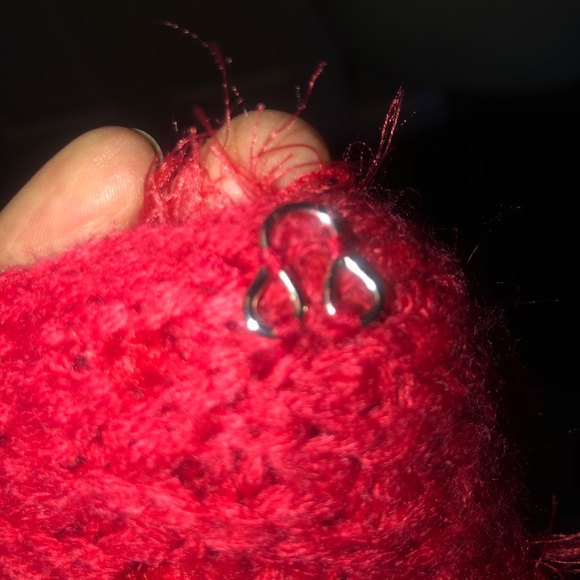 Beautiful  red chic sweater! Worn only once! - Picture 4 of 7